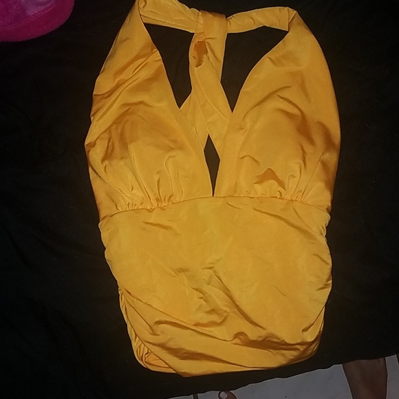 Sexy Guess crop top - Picture 3 of 4